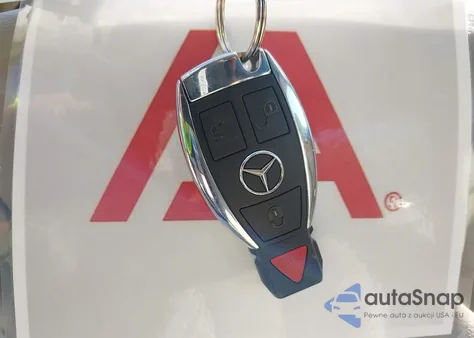 2005 Mercedes-Benz Sl 500 z USA, uszkodzony, nr VIN WDBSK75F05F095851